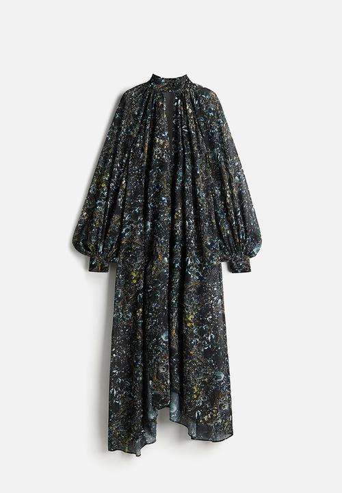 H&M - H&M Studio: Patterned chiffon dress - black jewellery