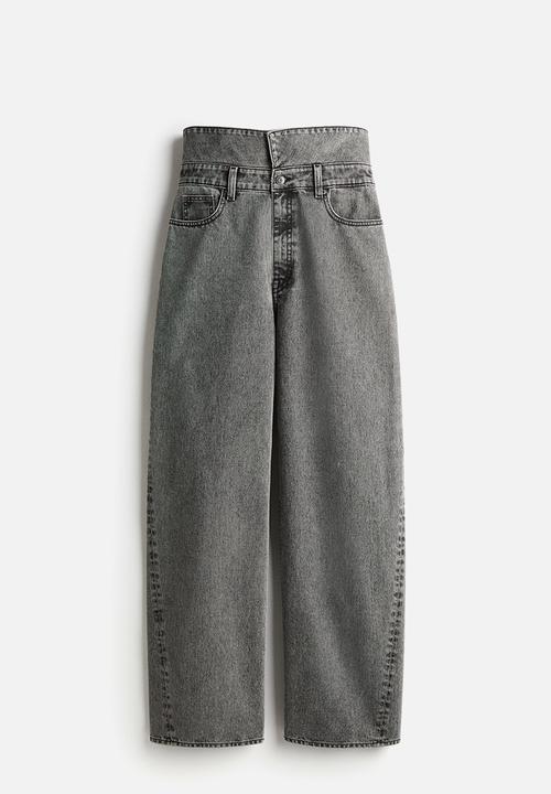 H&M - H&M Studio: Wide paper bag jeans - grey