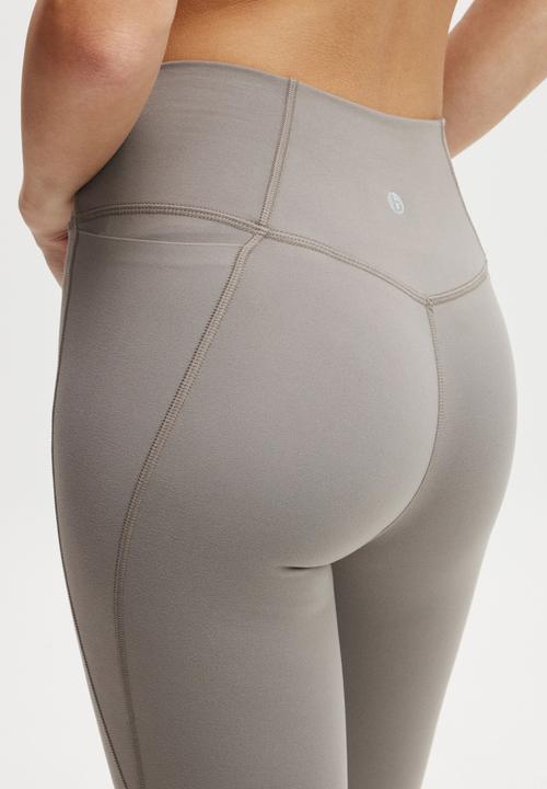 Cotton On - Ultra Soft Side Pocket 7/8 Tight - All Spice