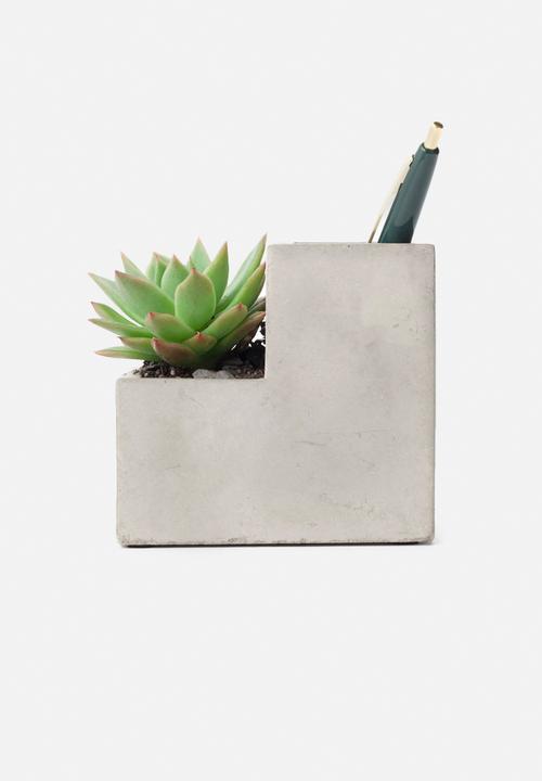 Kikkerland - Concrete desktop planter