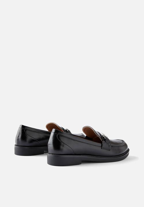 Cotton On - Ciara Classic Loafer - Black Textured