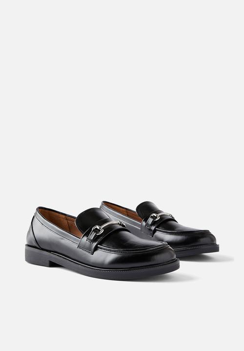 Cotton On - Ciara Classic Loafer - Black Textured