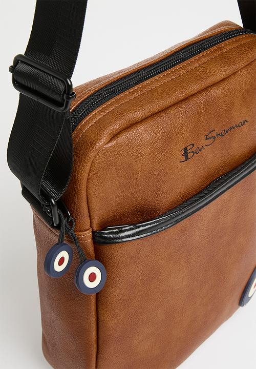 Ben Sherman - Cross Body PU Lea Bag - Tan