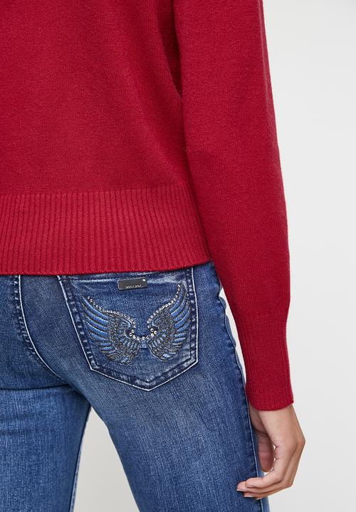 SISSY BOY - VALLEA: V-Neck Logo Knit Sweater - Red