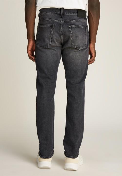 Calvin Klein - Slim Straight - Washed Black
