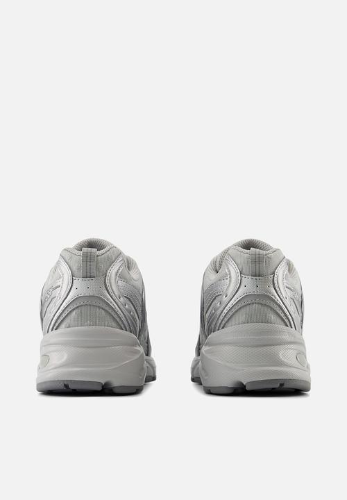 New Balance  - 530 v1