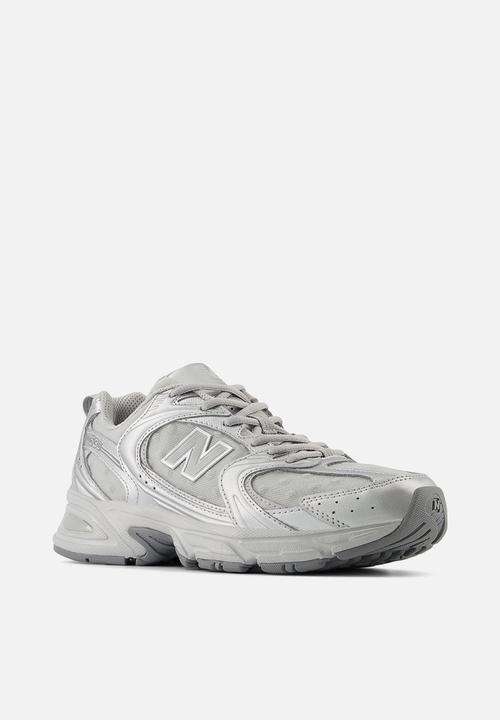 New Balance  - 530 v1