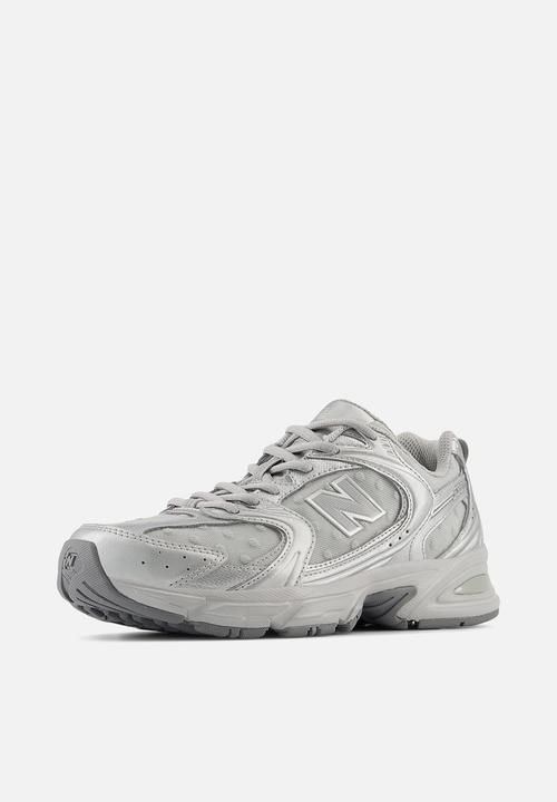 New Balance  - 530 v1