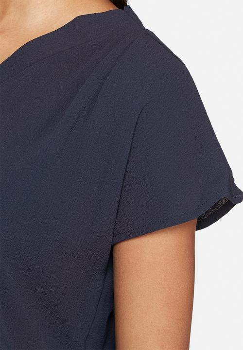 ONLY - Smart Bat V-neck top 