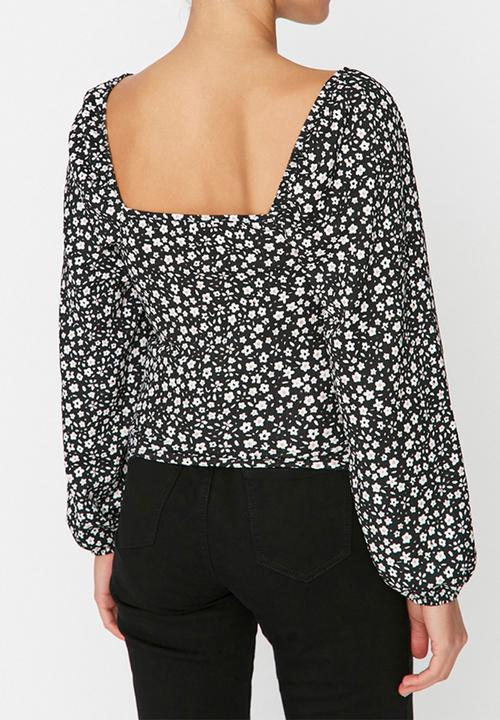 Trendyol - Fitted blouse - black floral print