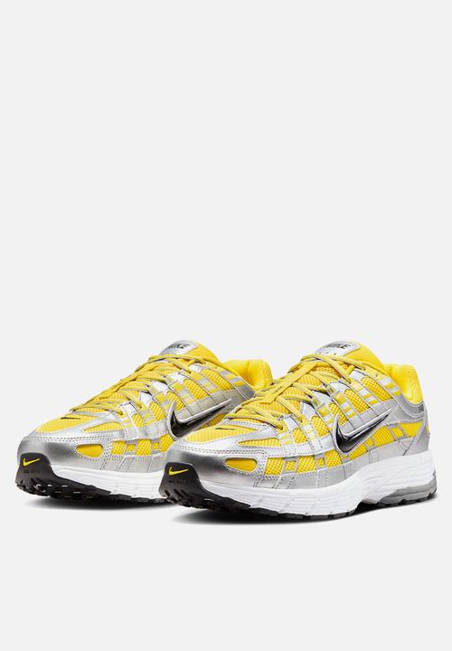 Nike - Nike P-6000