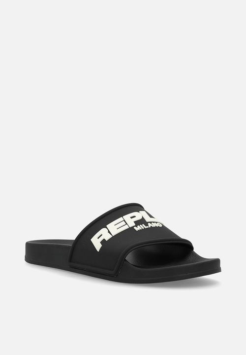Replay - Up emboss - black