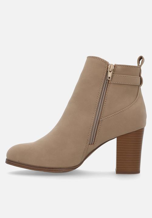 Madison® - Johnda  boot - Neutral 