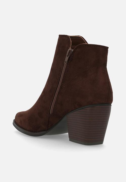 Madison® - Jett  boot - choc