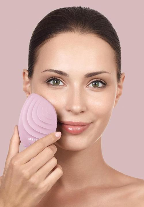 GESKE - Sonic Facial Brush  5 in 1 - Pink