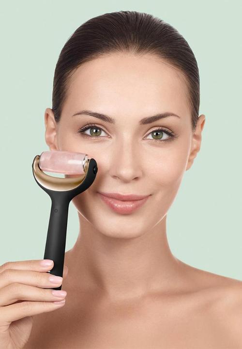 GESKE - MicroNeedle Face & Body Roller  9 in 1 - Black & Gold