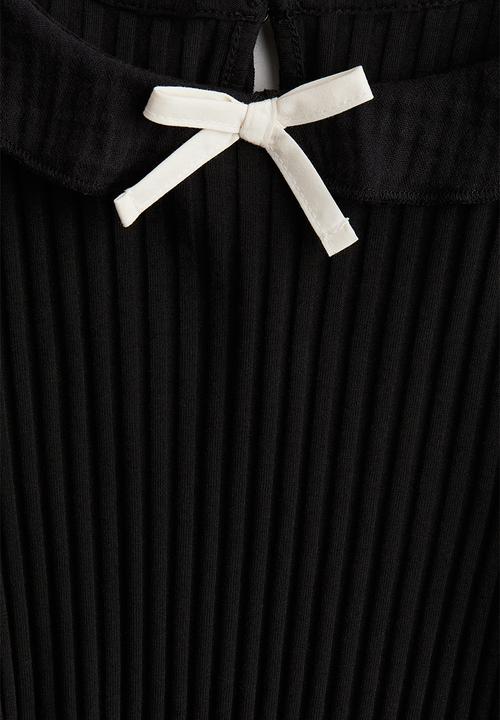 H&M - Collared rib-knit top - black