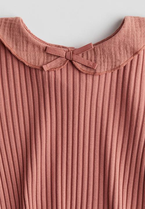 H&M - Collared rib-knit top - light rust red