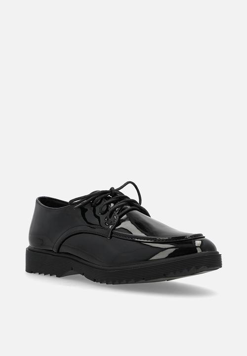 Madison® - Peggy 2 brogue - black