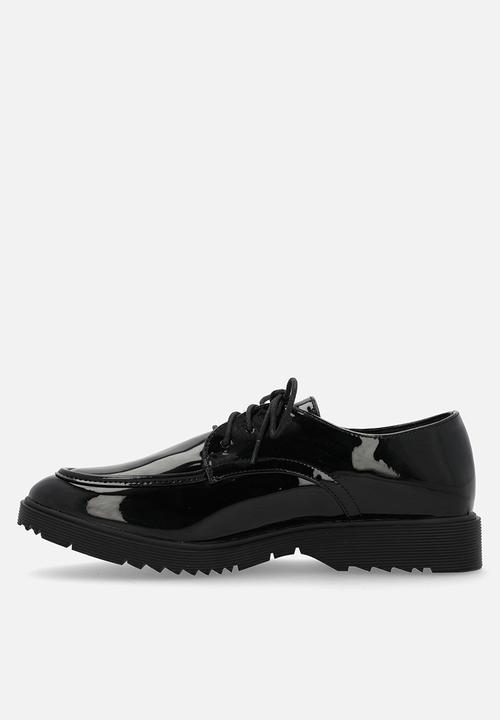 Madison® - Peggy 2 brogue - black
