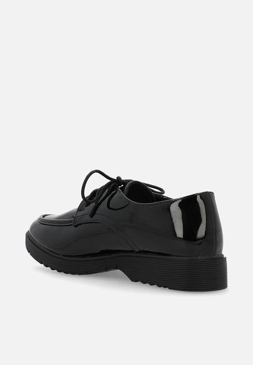 Madison® - Peggy 2 brogue - black
