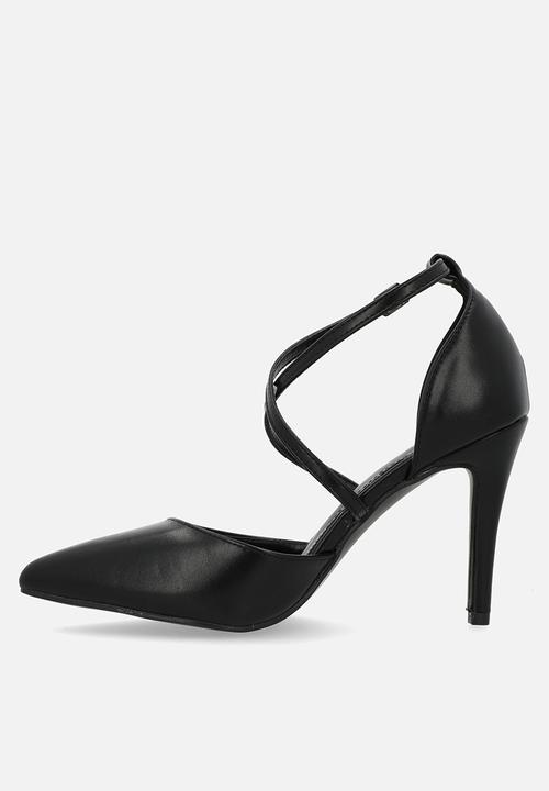 Footwork - Harlet Closed Back Ankle strap - Black