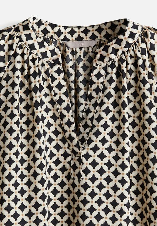 H&M - Balloon-sleeved blouse - cream patterned