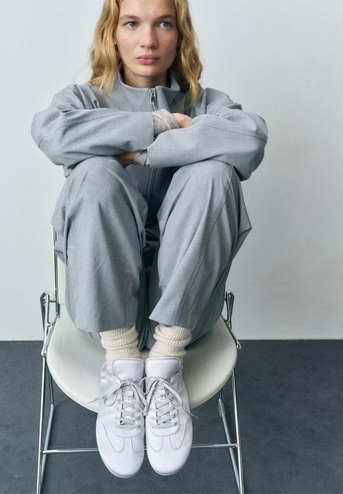 MANGO - Plains leather trainer - silver
