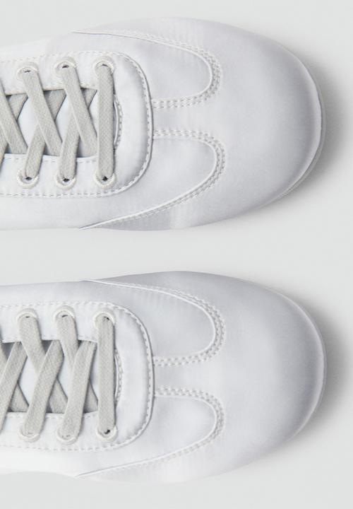 MANGO - Plains leather trainer - silver
