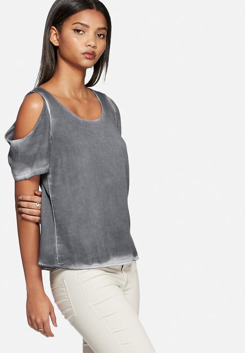 Vero Moda - Mai cold shoulder top