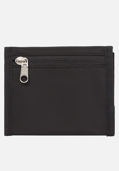Calvin Klein - Over Webbing Velcro Wallet - Black