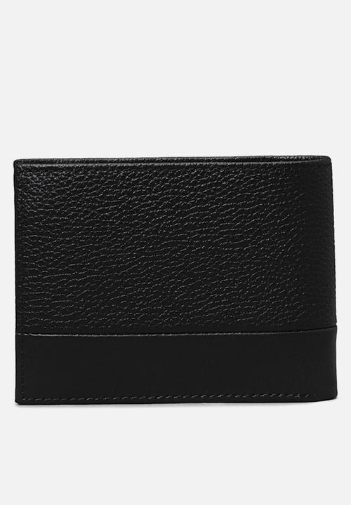 Calvin Klein - Subtle Mix Trifold 10Cc W/Coin - Ck Black Pebble And Smooth