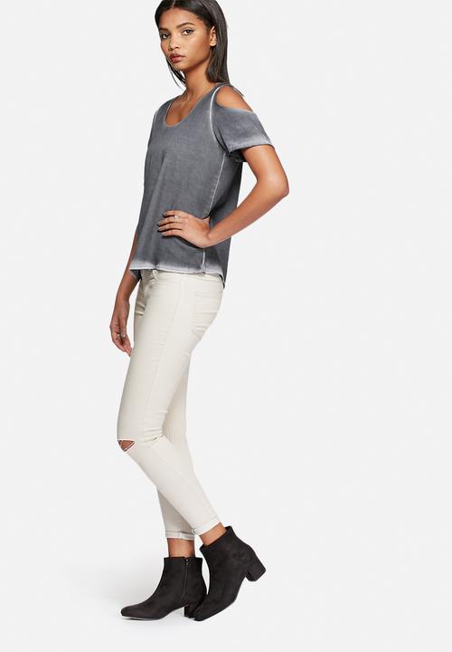 Vero Moda - Mai cold shoulder top
