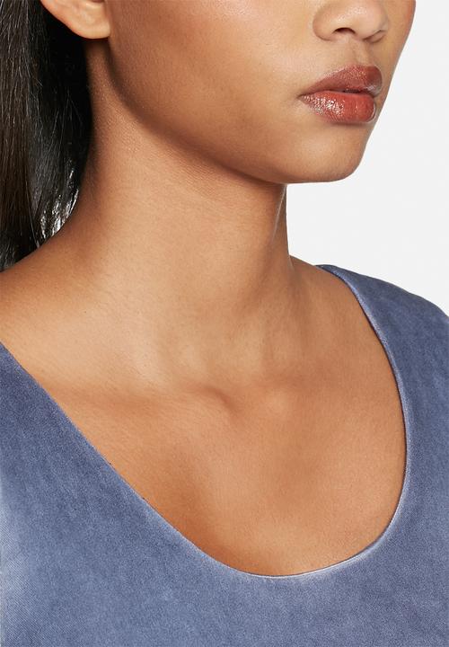 Vero Moda - Mai cold shoulder top