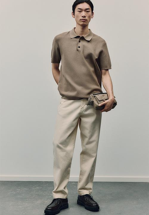 H&M - Regular fit textured-knit polo shirt - greige