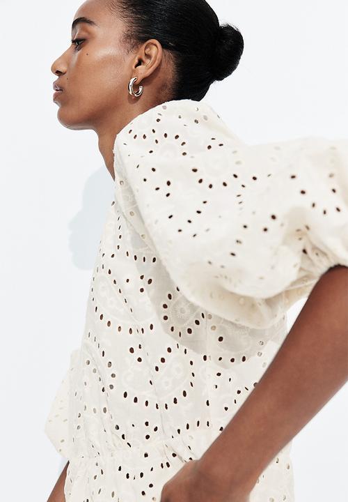 H&M - Broderie anglaise blouse - cream