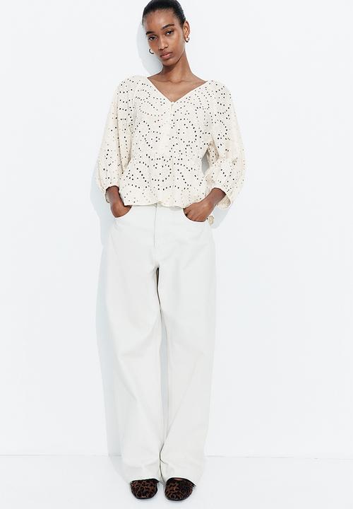 H&M - Broderie anglaise blouse - cream