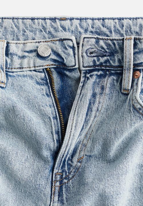 H&M - Curvy fit slim straight high ankle jeans - pale denim blue