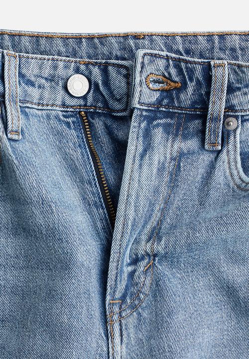 H&M - Curvy fit slim straight high ankle jeans - light denim blue