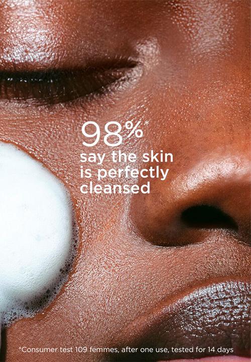 Clarins - Gentle Renewing Cleansing Mousse
