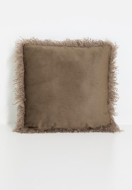 H&S - Shag cosy cushion – brown