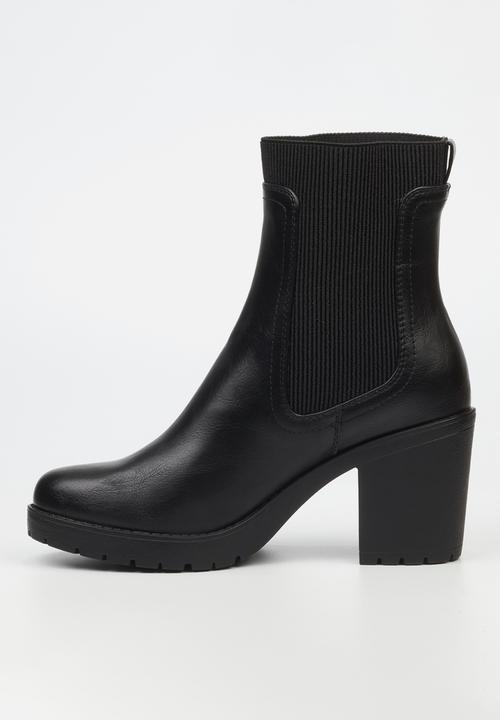 Butterfly Feet - Esther 6 Chelsea - Black