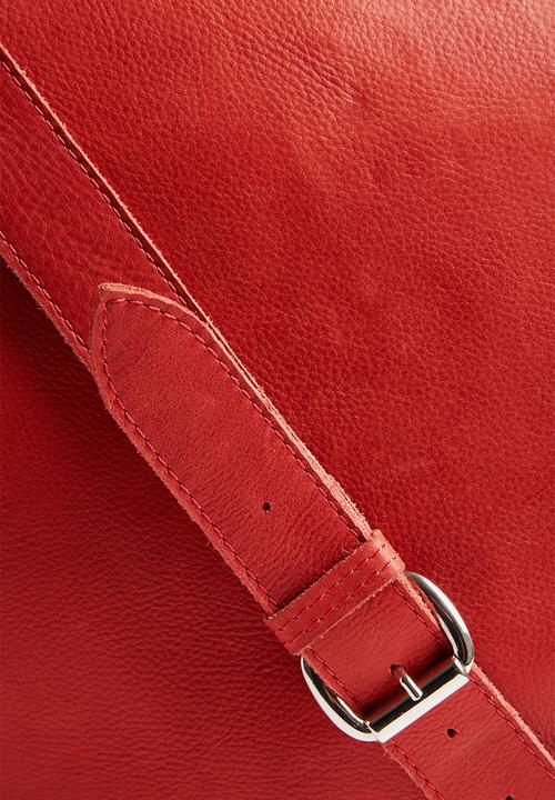 FSP Collection - Jayd leather halfmoon bag