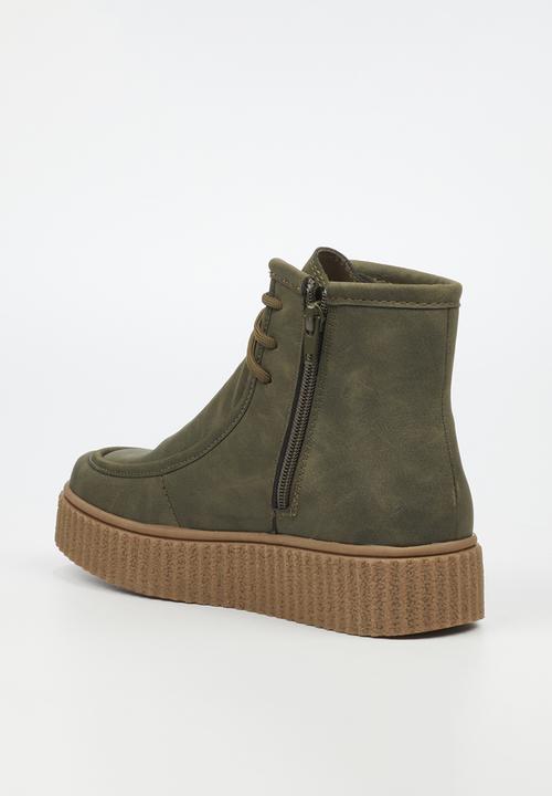 Butterfly Feet - Hollis 1 Chukka - Olive