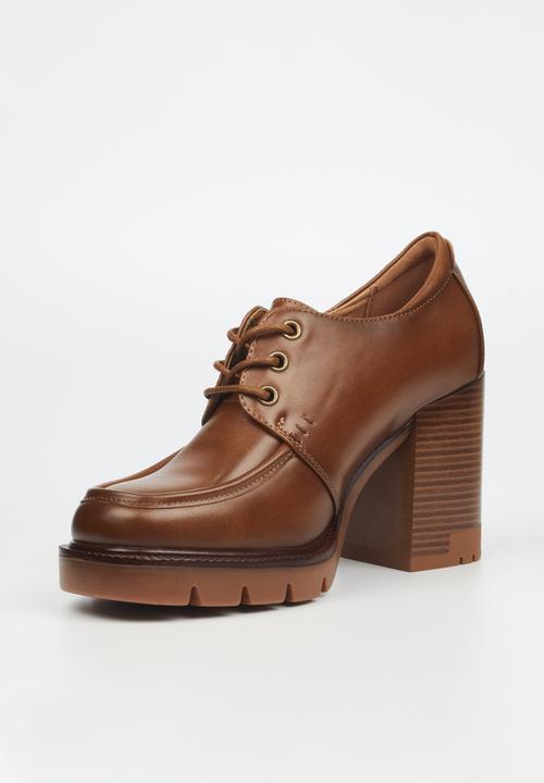 Miss Black - Leah 1 heel - tan