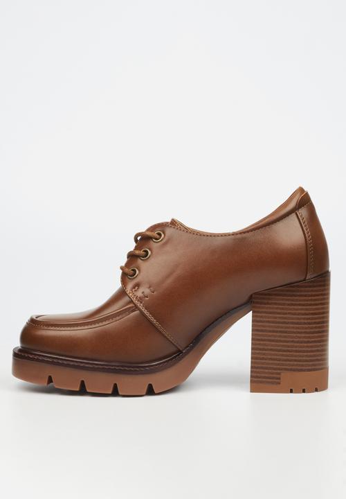 Miss Black - Leah 1 heel - tan