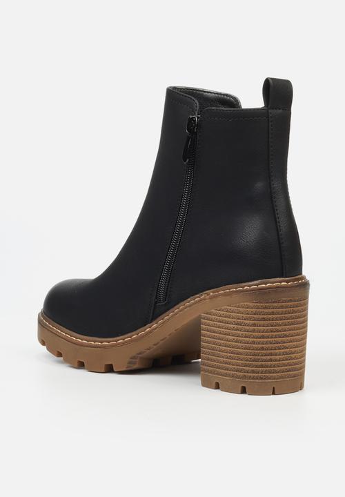 Miss Black - Kat 3 boot - black