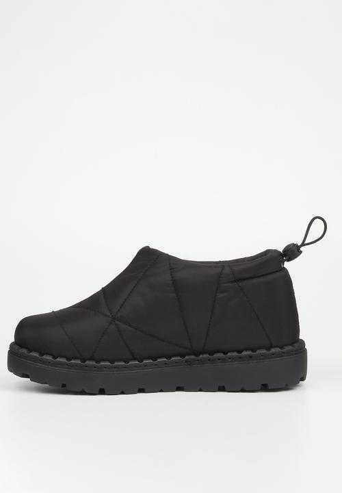 Viabeach - Blizzard 4 Slip-On Boot - Black