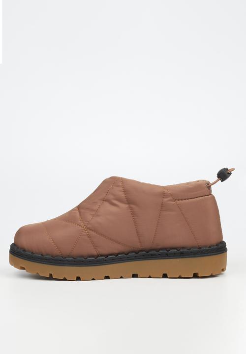 Viabeach - Blizzard 4 Slip-On Boot - Taupe