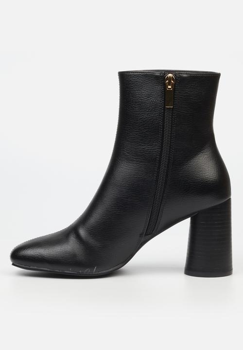 Butterfly Feet - Kylee 1 Ankle - Black